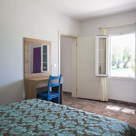 Hotel Kefi And